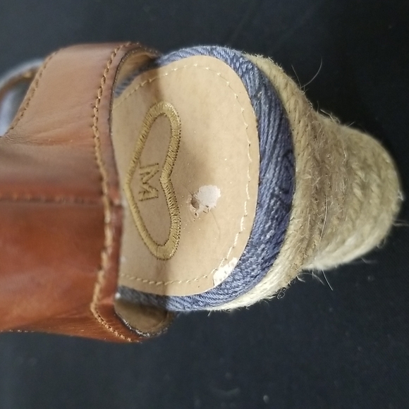 Madeline Women's  Wedge Sandals with Leather Ankle Strap In Blue Sz 6M - Picture 6 of 9